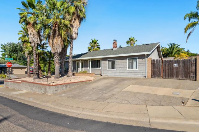 8308 Haliburton Court, Citrus Heights, CA 95610