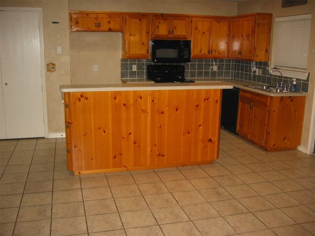 615 S Arizona Drive, Celina, TX 75009