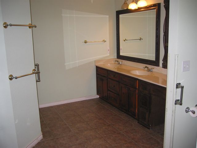615 S Arizona Drive, Celina, TX 75009