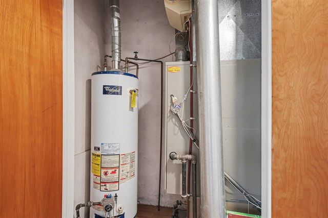 7134 Maplewood Drive, Temperance, MI 48182