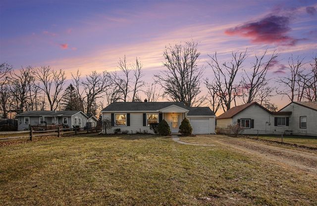 7134 Maplewood Drive, Temperance, MI 48182