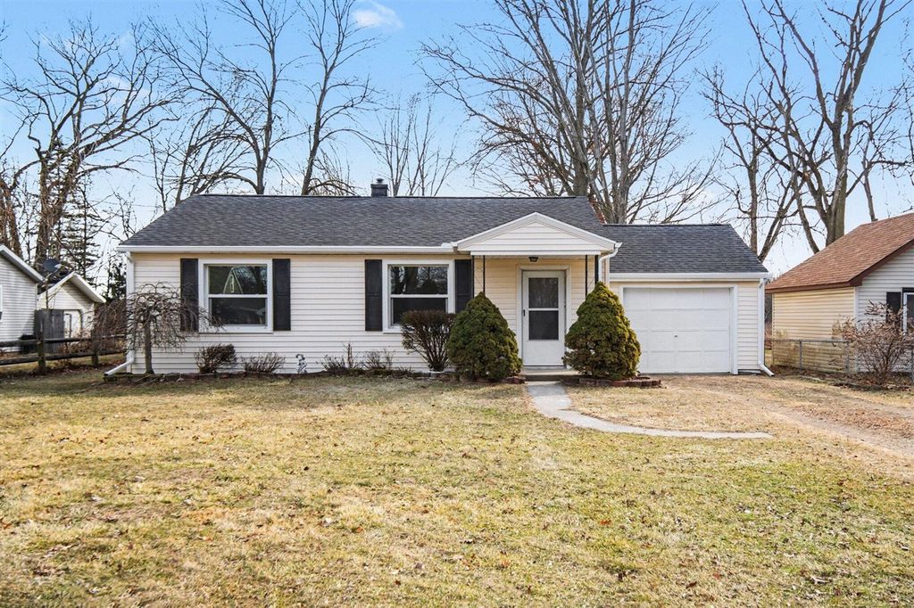 7134 Maplewood Drive, Temperance, MI 48182