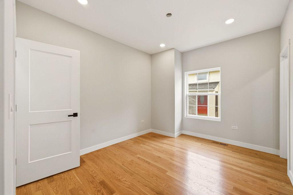 201 N Bierman Avenue, Villa Park, IL 60181 — photo 4
