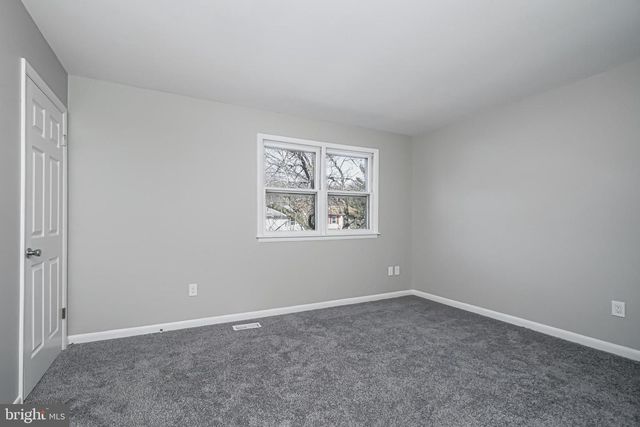 18 HATTERAS CT, Elkton, MD 21921