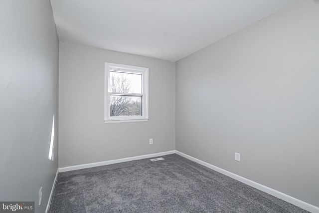 18 HATTERAS CT, Elkton, MD 21921