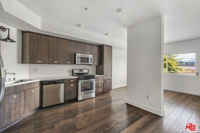 2974 Ripple Place 203, Los Angeles, CA 90039