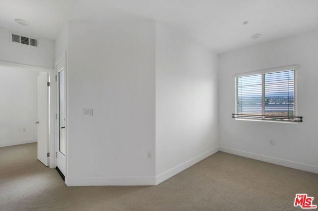 2974 Ripple Place 203, Los Angeles, CA 90039