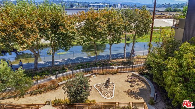 2974 Ripple Place 203, Los Angeles, CA 90039