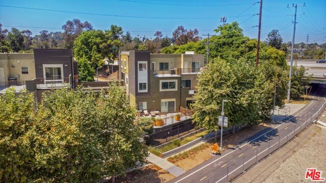 2974 Ripple Place 203, Los Angeles, CA 90039