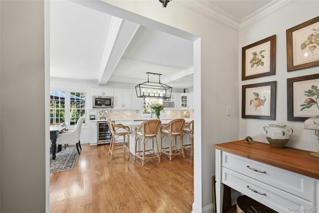 25 Lighthouse Road, Southold, NY 11971