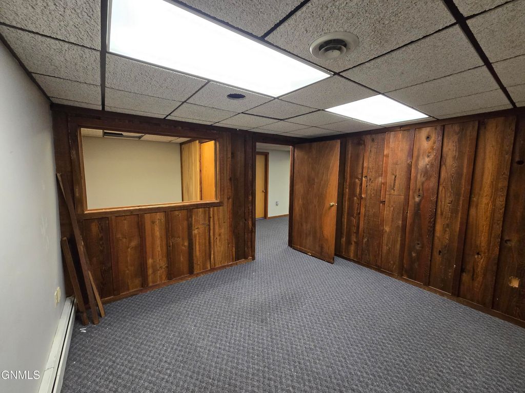 1424 Century Avenue W, Bismarck, ND 58503 photo 6