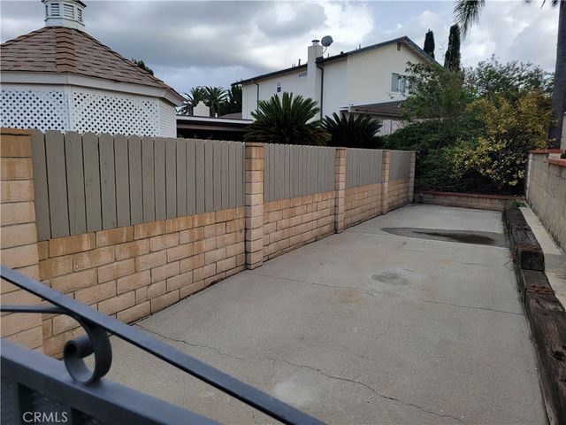 10651 Baton Rouge Place, Porter Ranch, CA 91326