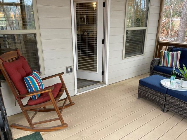 6042 Fielder Way, Douglasville, GA 30135