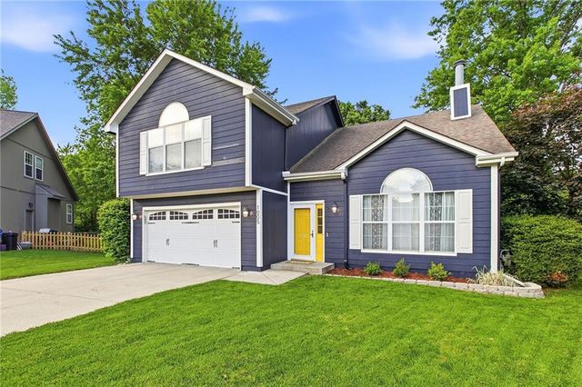 1005 NW PENNINGTON Place, Blue Springs, MO 64015