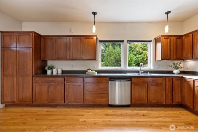 1904 N Proctor Street, Tacoma, WA 98406