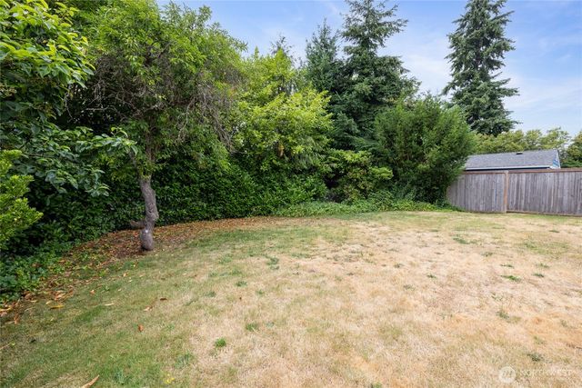 1904 N Proctor Street, Tacoma, WA 98406
