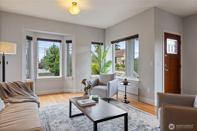 1904 N Proctor Street, Tacoma, WA 98406
