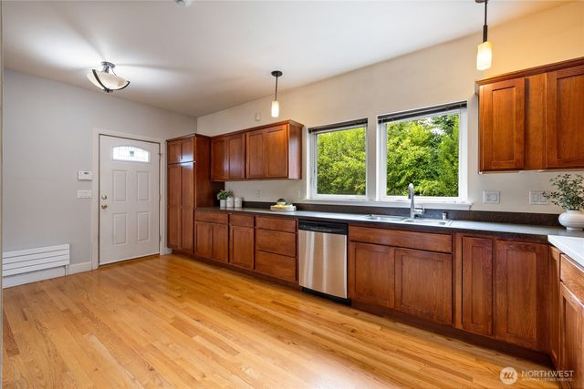 1904 N Proctor Street, Tacoma, WA 98406