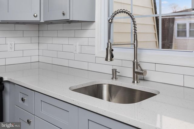 20--3 FLORENCE TOLLGATE PL, Florence, NJ 08518