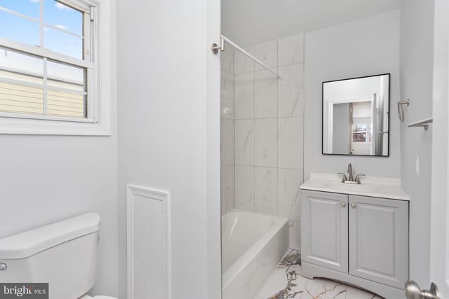 20--3 FLORENCE TOLLGATE PL, Florence, NJ 08518