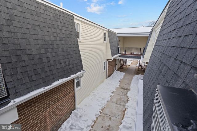 20--3 FLORENCE TOLLGATE PL, Florence, NJ 08518