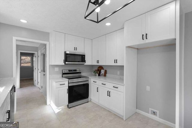 11 Ridgeview Drive, Silver Creek, GA 30173