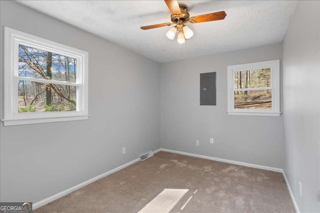 11 Ridgeview Drive, Silver Creek, GA 30173