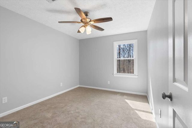 11 Ridgeview Drive, Silver Creek, GA 30173