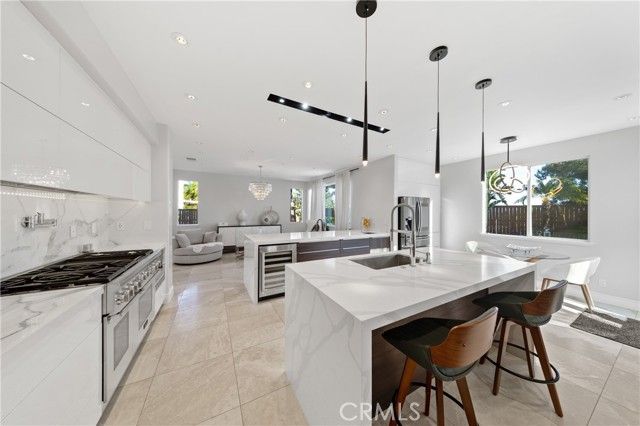 27701 Crestknoll Court, Murrieta, CA 92563