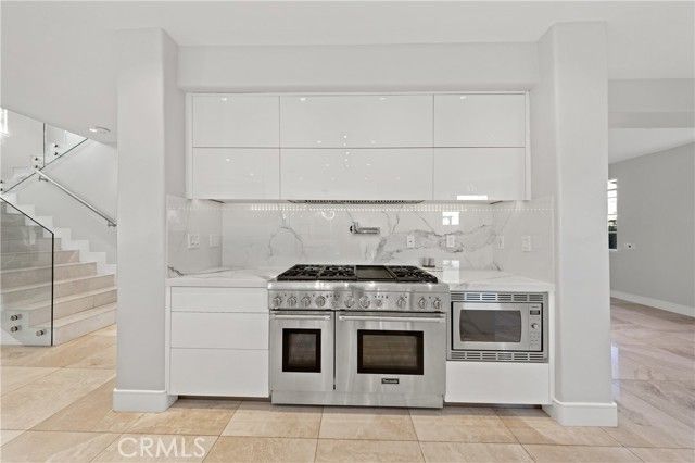 27701 Crestknoll Court, Murrieta, CA 92563