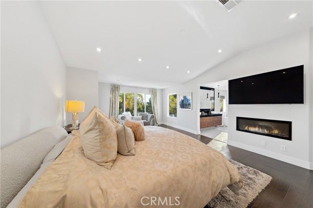 27701 Crestknoll Court, Murrieta, CA 92563