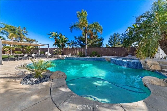 27701 Crestknoll Court, Murrieta, CA 92563