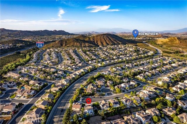 27701 Crestknoll Court, Murrieta, CA 92563