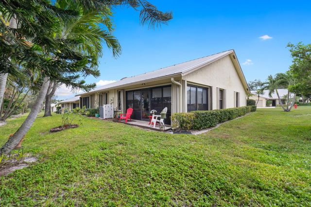 7821 SE Sugar Sand Circle, Hobe Sound, FL 33455