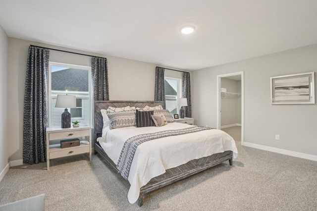 2095 Kestrel Drive, Shakopee, MN 55379