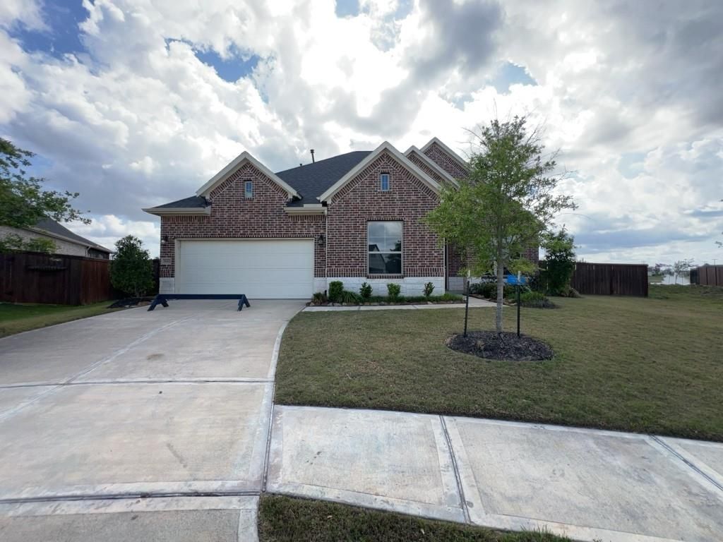5602 Caracara Street, Manvel, TX 77578
