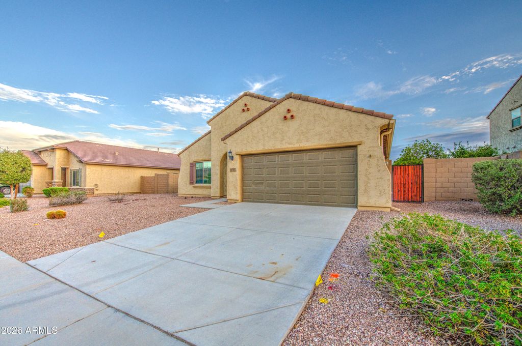 17517 W PINNACLE VISTA Drive, Surprise, AZ 85387 — photo 5
