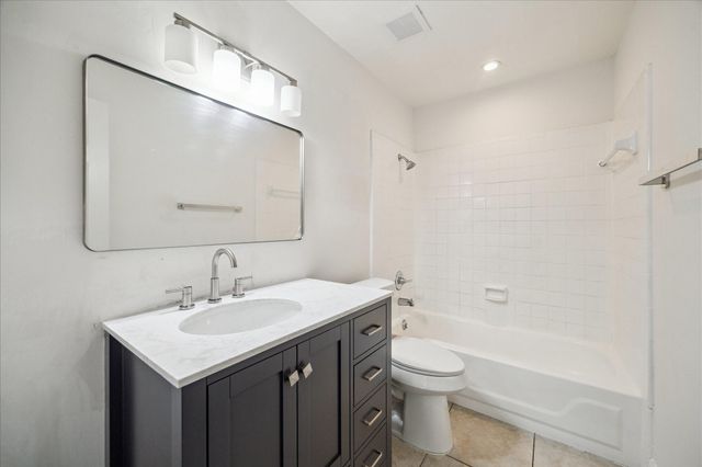 9700 Leawood Boulevard 1214, Houston, TX 77099