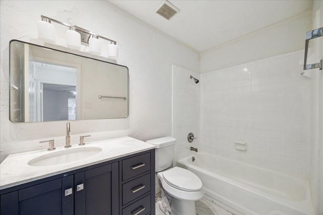 9700 Leawood Boulevard 1214, Houston, TX 77099