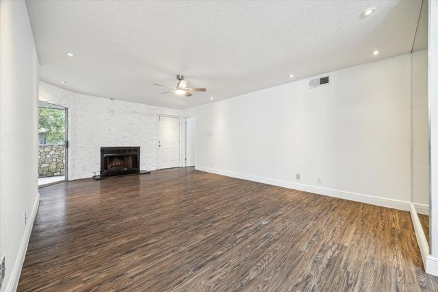 9700 Leawood Boulevard 1214, Houston, TX 77099