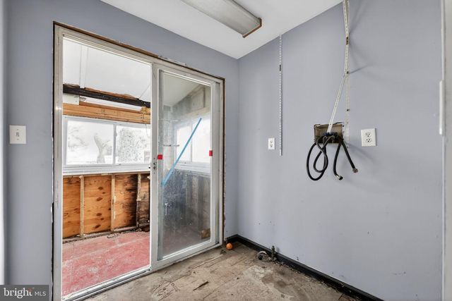 523 SWAIN ST, Bristol, PA 19007