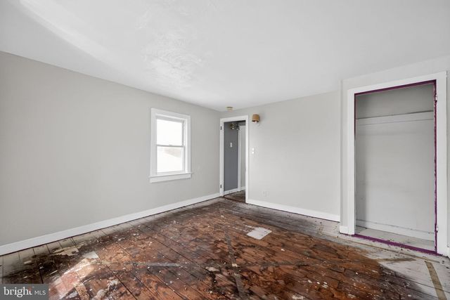 523 SWAIN ST, Bristol, PA 19007