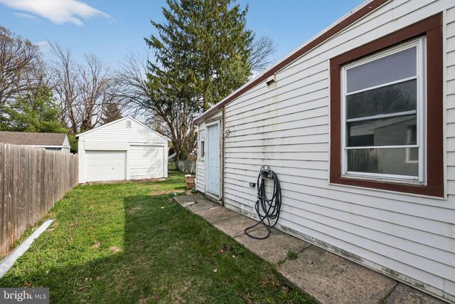 523 SWAIN ST, Bristol, PA 19007