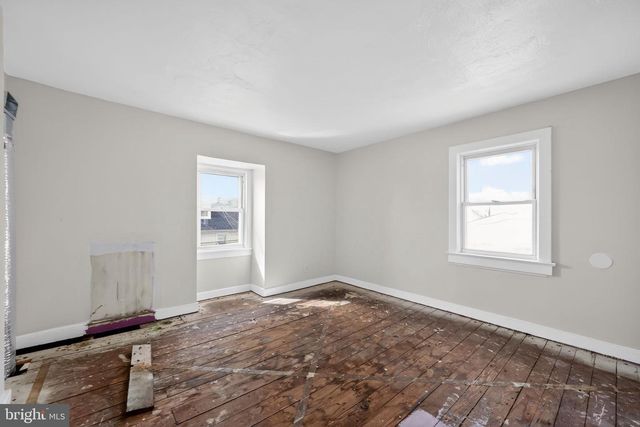 523 SWAIN ST, Bristol, PA 19007