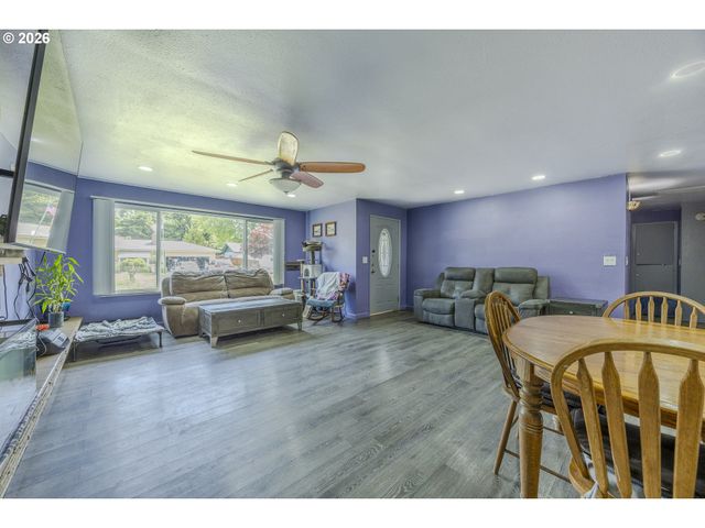 620 HUGHES St, Eugene, OR 97402