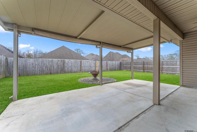 17063 Enterprise Ave, Prairieville, LA 70769