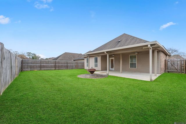 17063 Enterprise Ave, Prairieville, LA 70769
