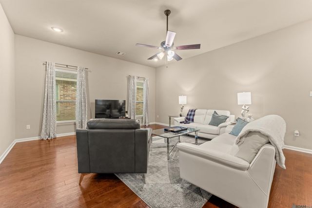 17063 Enterprise Ave, Prairieville, LA 70769