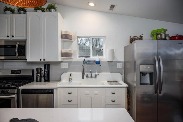 7552 336th AVENUE, Burlington, WI 53105