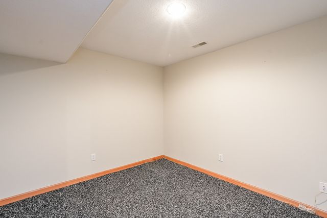 671 Diversatech Drive N, Manteno, IL 60950